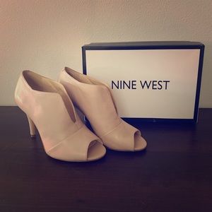 Nine West Artissa open toe Bootie